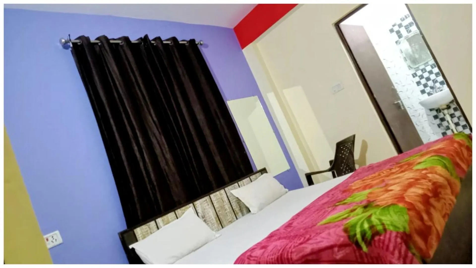 Hotel Shivay # Guest House Near Kashi Vishwanath Temple - Best Budget Guest House In Варанаси